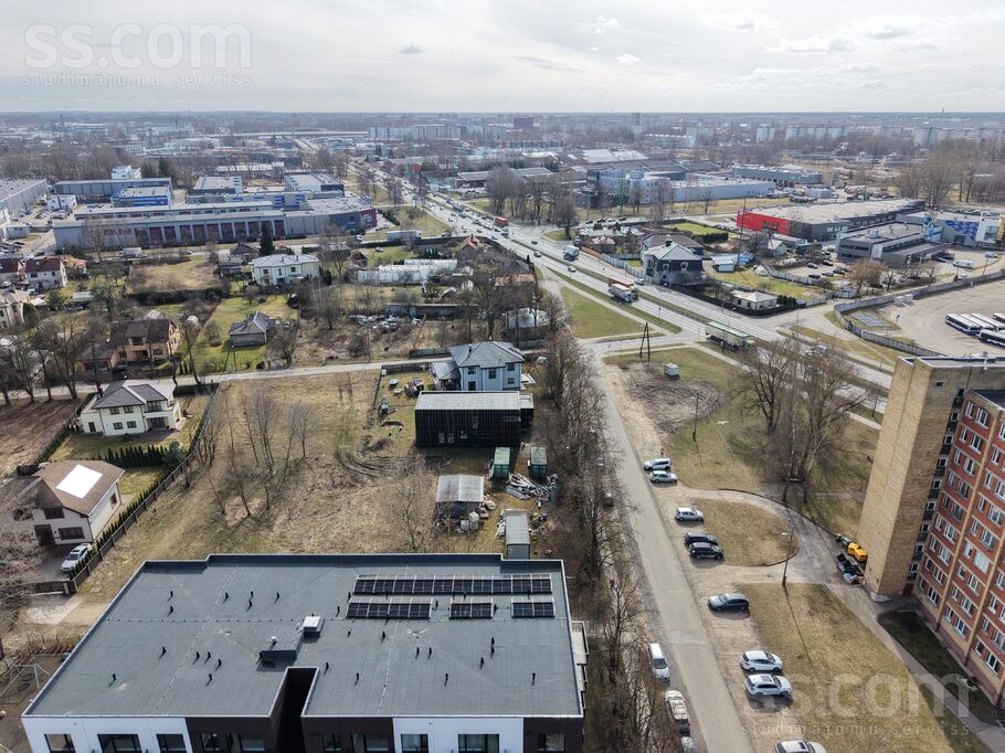 Trasuna 29, Rīga — zeme