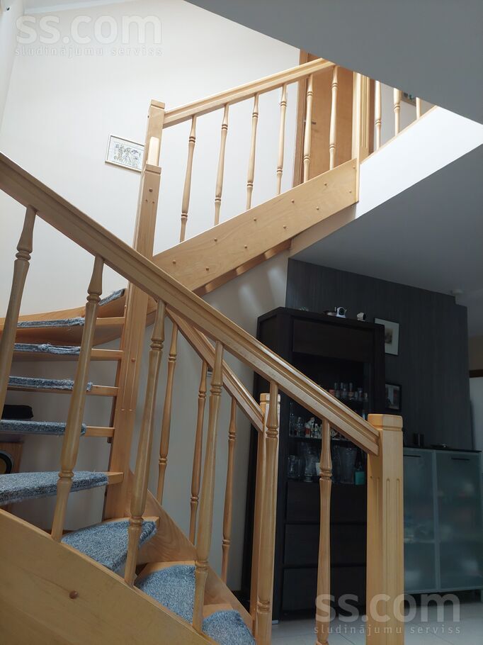 Upmaļu, Ogre un raj., Ikšķile — maja