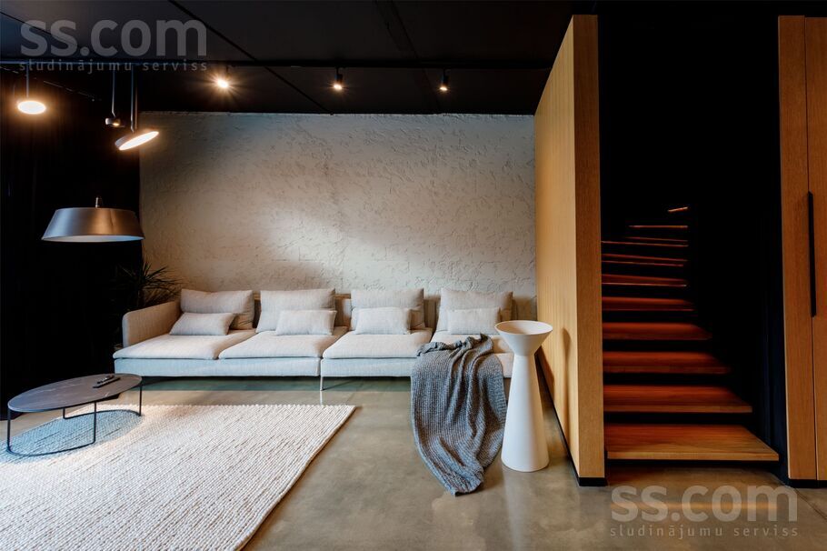 Lazdu iela 6, Jūrmala — dzivoklis