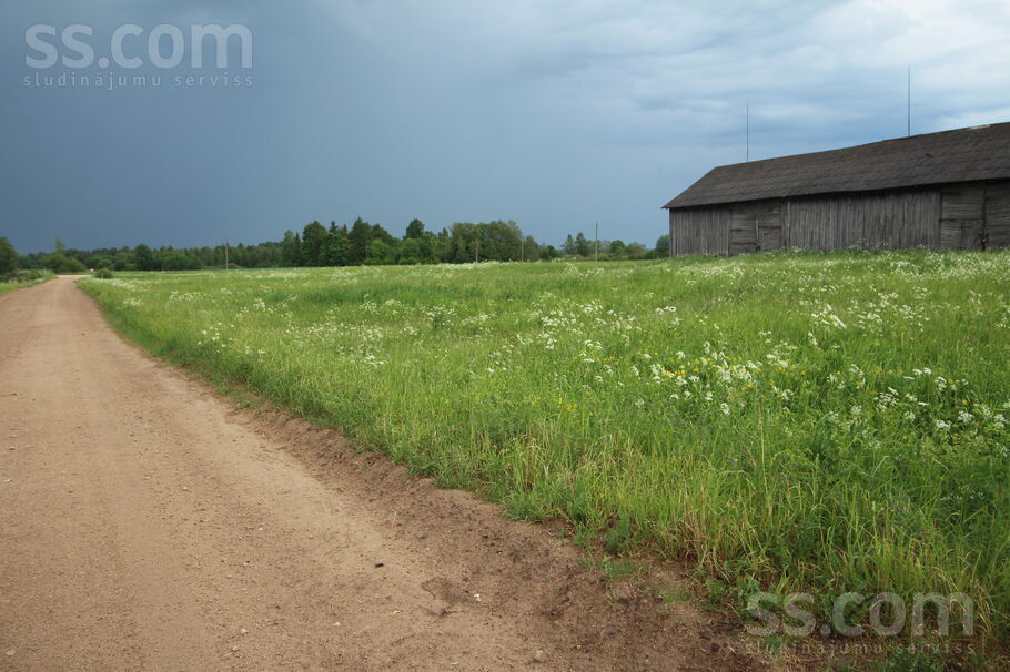 Rozes, Ustroņi, Rēzekne un raj., Sokolku pag. — zeme