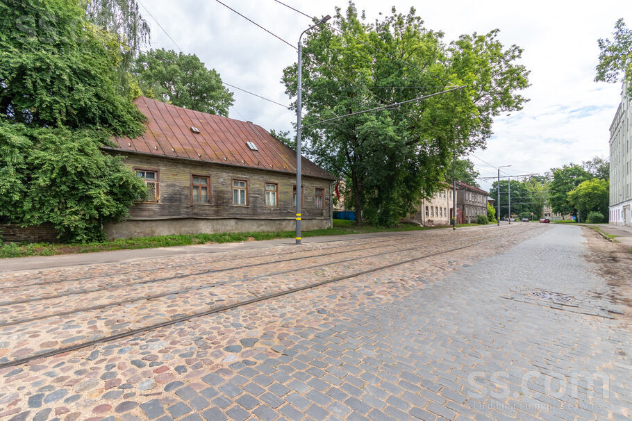 Latgales 99, Rīga — maja