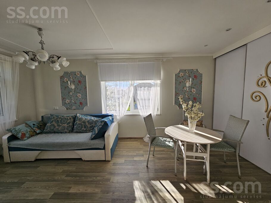 4. Ziemeļu iela 14, Limbaži un raj. — maja