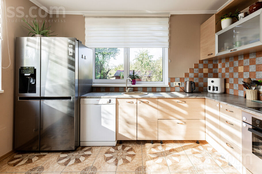 Indriķa Ovekas, Katlakalns, Rīgas rajons, Ķekavas pag. — maja