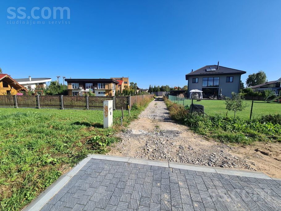 Asteru b/n, Katlakalns, Rīgas rajons, Ķekavas pag. — zeme