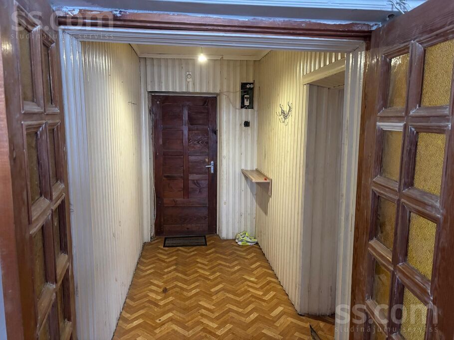 Brivibas 28, Ludza un raj., Zilupe — dzivoklis