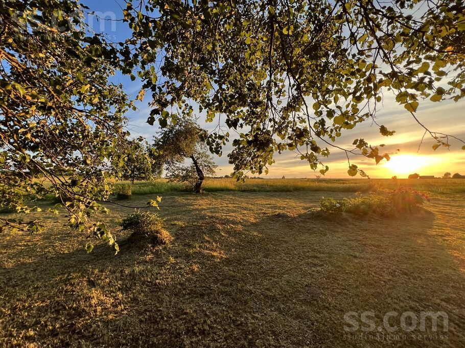 Vieķi, Cēsis un raj., Raunas pag. — maja