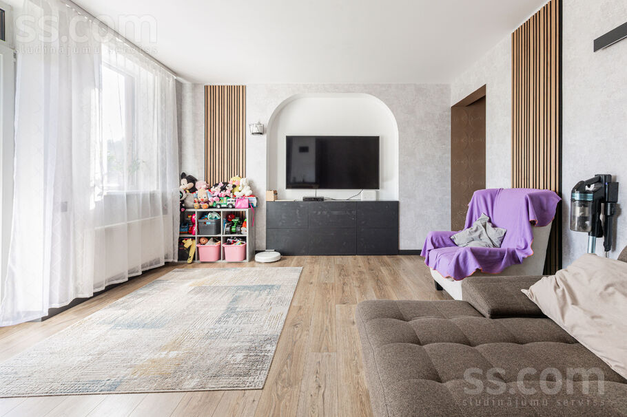 Indriķa Ovekas, Katlakalns, Rīgas rajons, Ķekavas pag. — maja