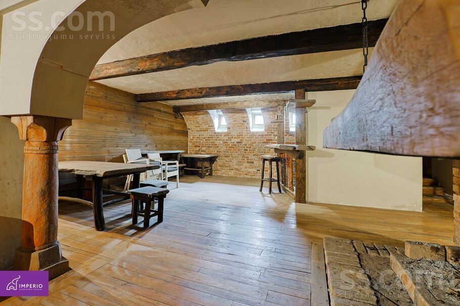 Mālkalnu 21, Rīgas rajons, Sigulda — maja