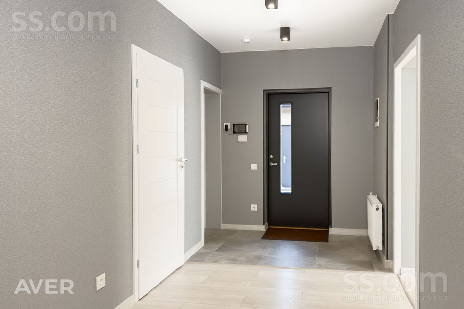 Oškalna 49a, Daugavpils un raj., Daugavpils — maja