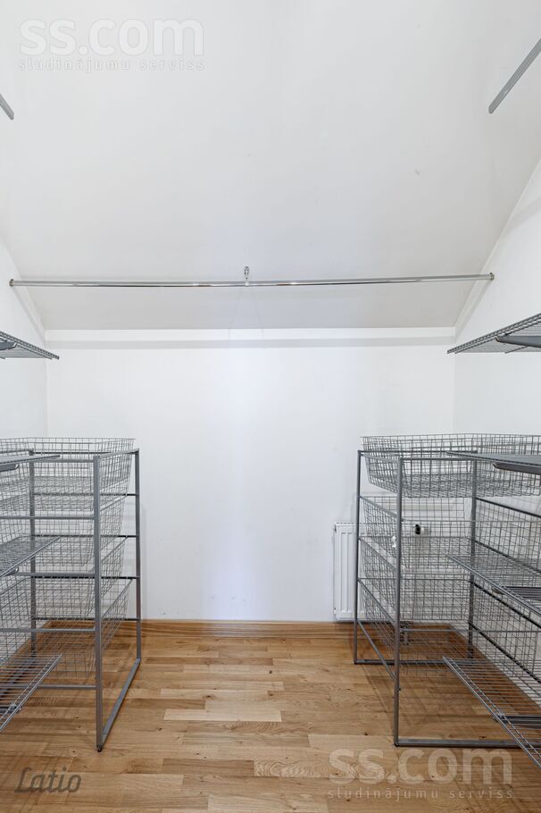 Romas 1a, Jelgava un raj., Jelgava — maja