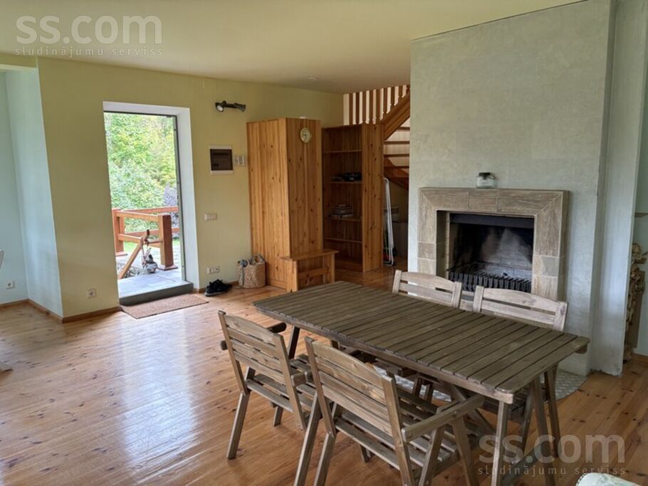 Parka iela 3, Limbaži un raj., Ainaži — maja