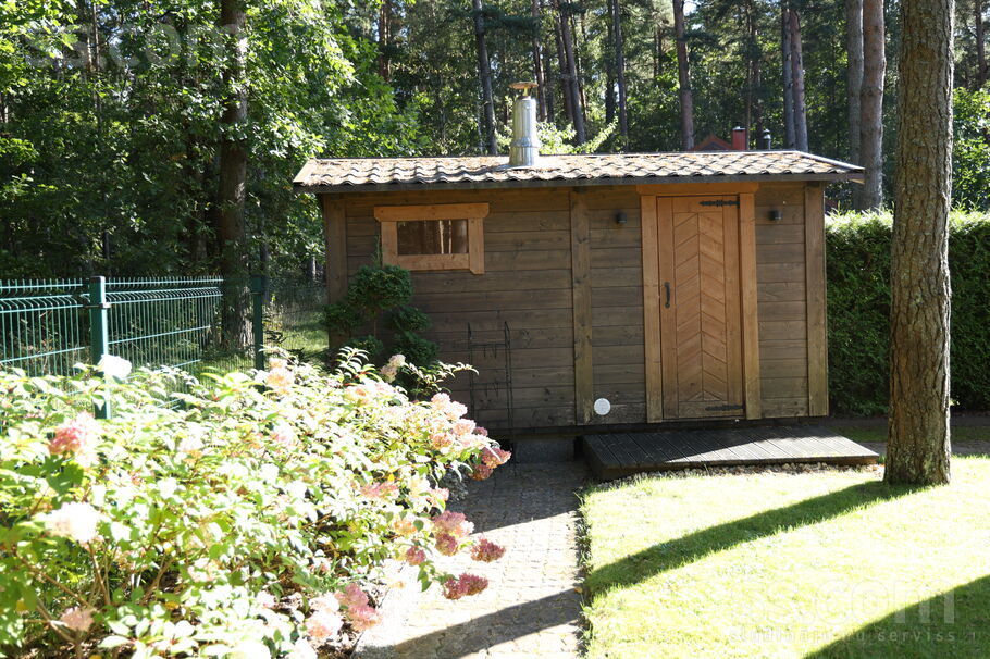 Alejas 15, Mežāres, Rīgas rajons, Babītes pag. — maja