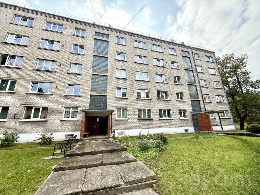 Zirgu 9a, Jelgava un raj., Jelgava — dzivoklis