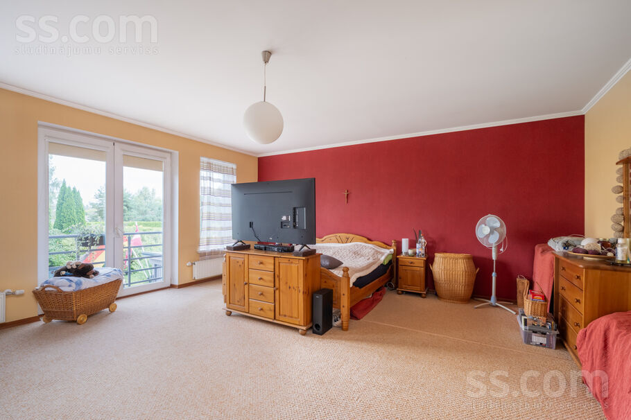 Maliņu, Mārupe, Rīgas rajons, Mārupes pag. — maja