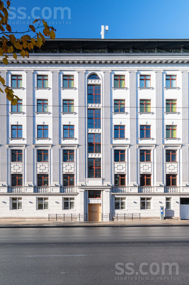 Pulkv. Brieža 15, Rīga — dzivoklis