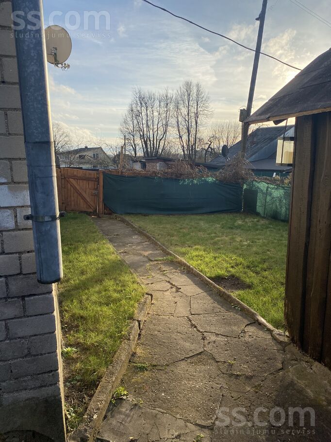 Skaidu iela 8, Daugavpils un raj., Daugavpils — maja