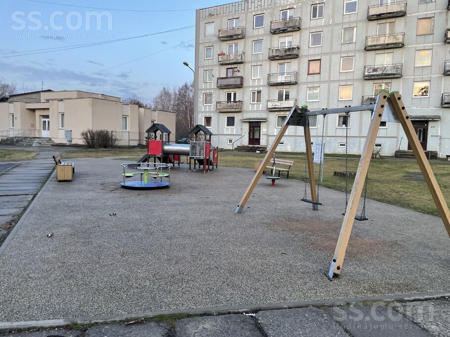 Slokas iela 65 k-3, Jūrmala — dzivoklis