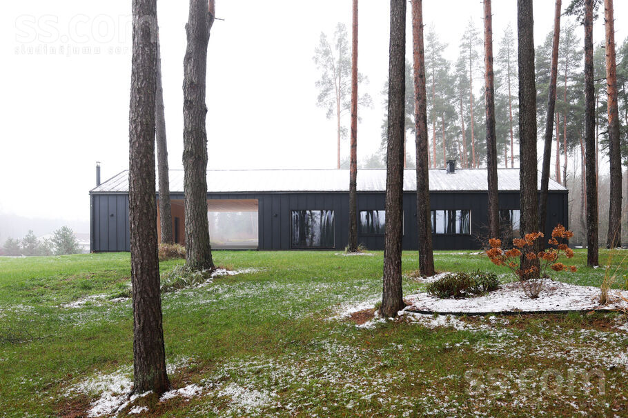 Saulesbrieži, Saulgoži, Rīgas rajons, Ķekavas pag. — maja