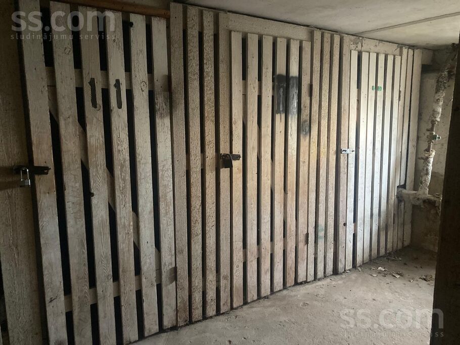 Liepu 11, Valmiera un raj., Rūjiena — dzivoklis