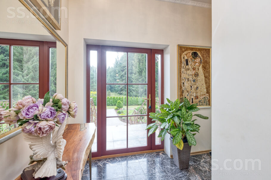 Rožkalni 2, Ogre un raj., Birzgales pag. — maja