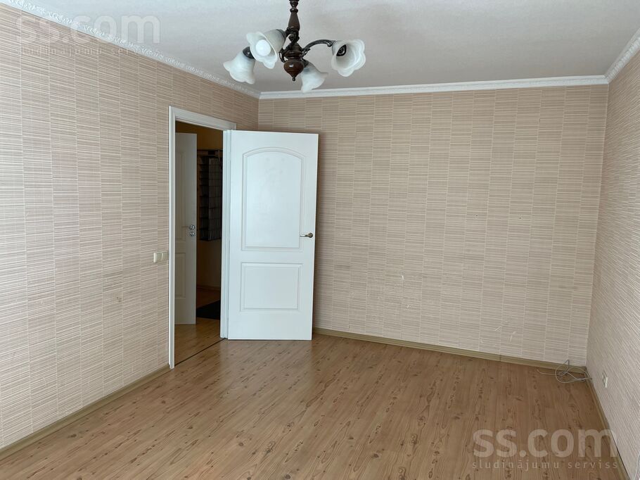 Dzelzavas 63, Rīga — dzivoklis