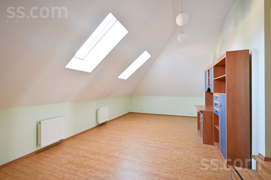 Upeņu iela 2, Rāmava, Rīgas rajons, Ķekavas pag. — maja