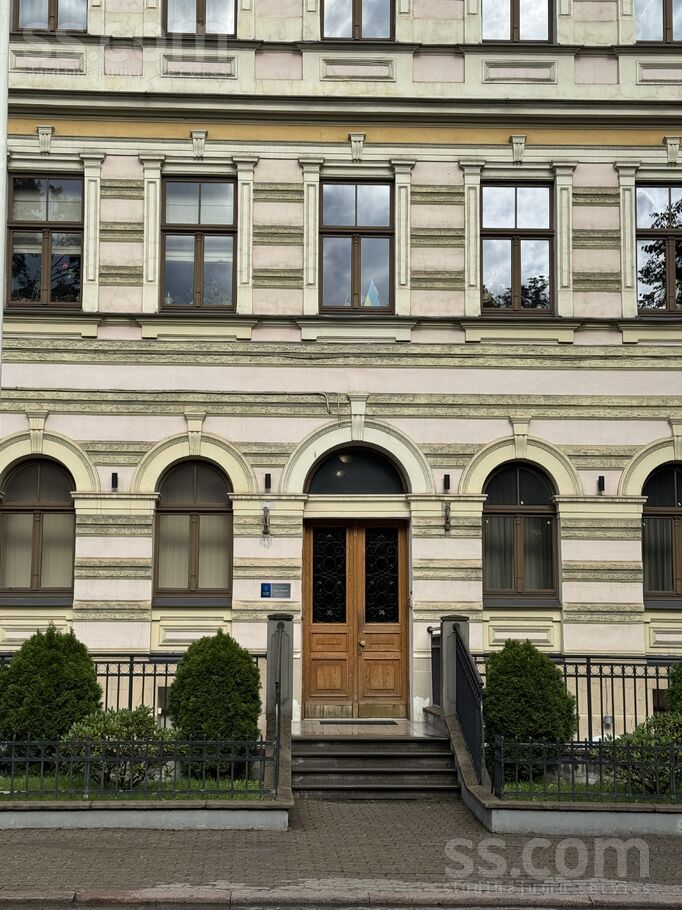 Raiņa bulv. 2, Rīga — dzivoklis