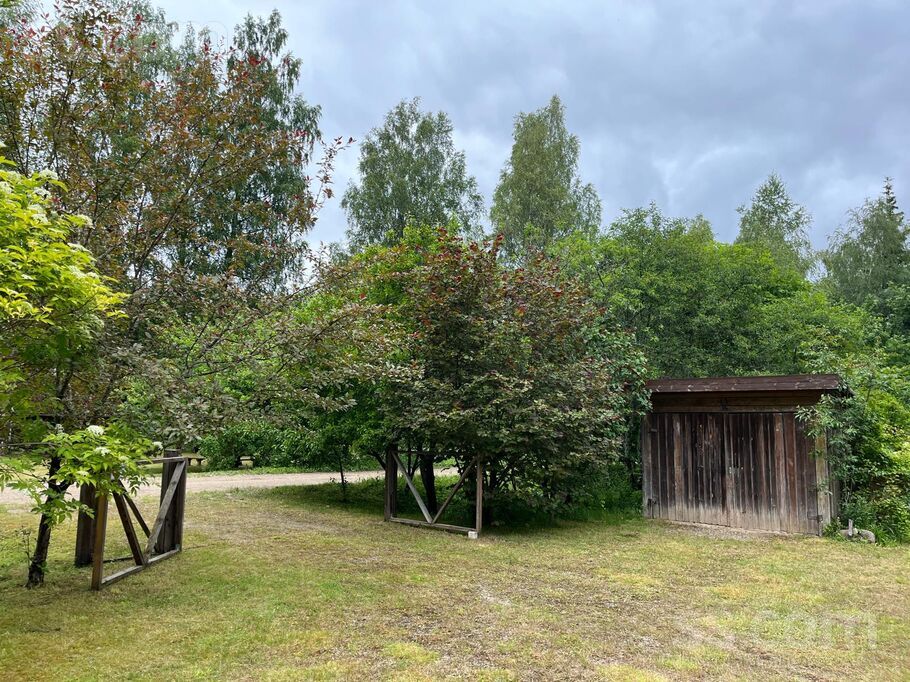 Saulgrieži, Klārmuiža, Talsi un raj., Dundagas pag. — maja