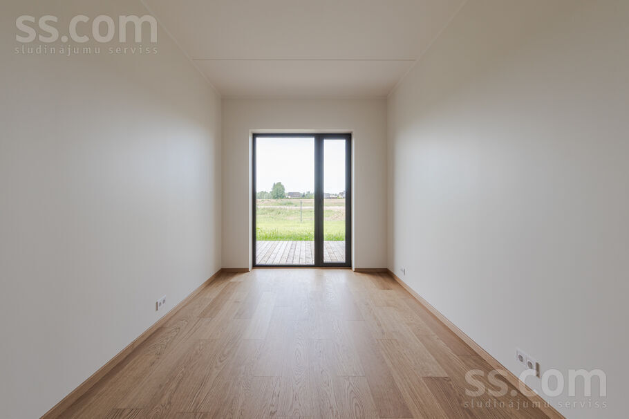 Podnieku iela, Ādaži, Rīgas rajons, Ādažu nov. — maja