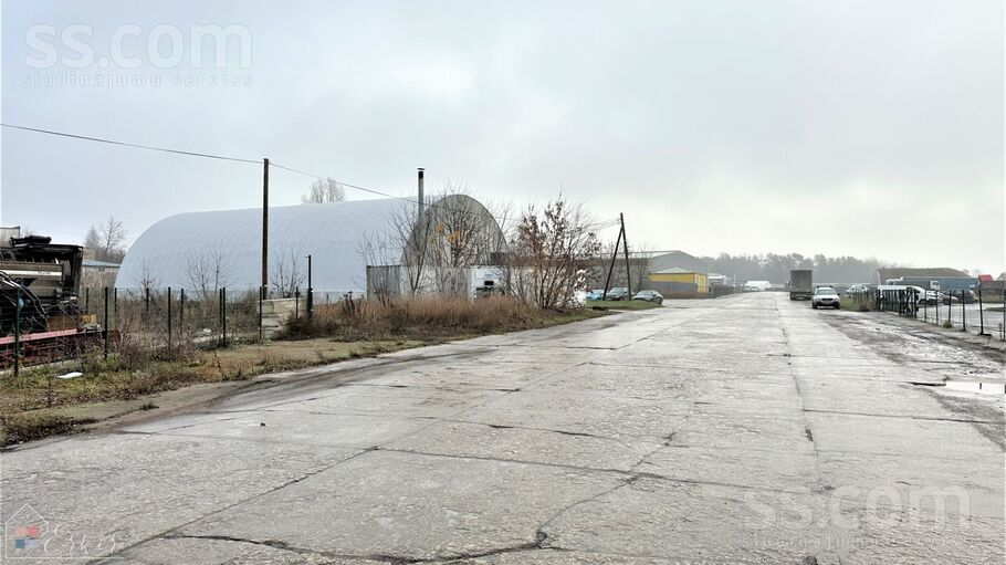 Vējstūru 36, Rīga — zeme