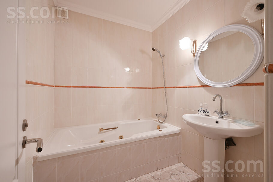 Zvejnieku iela 16, Ragaciems, Tukums un raj. — maja