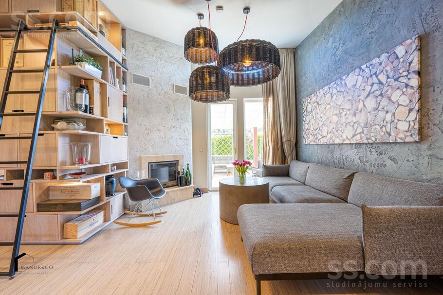 Aroniju iela 11, Dreiliņi, Rīgas rajons, Stopiņu nov. — maja