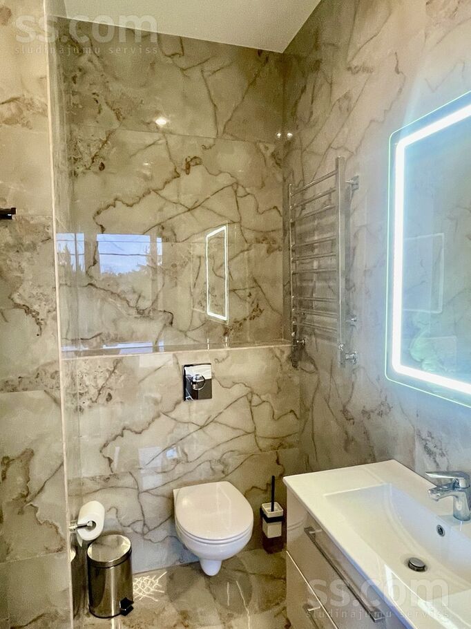 Laivu, Baltezers, Rīgas rajons, Garkalnes nov. — maja