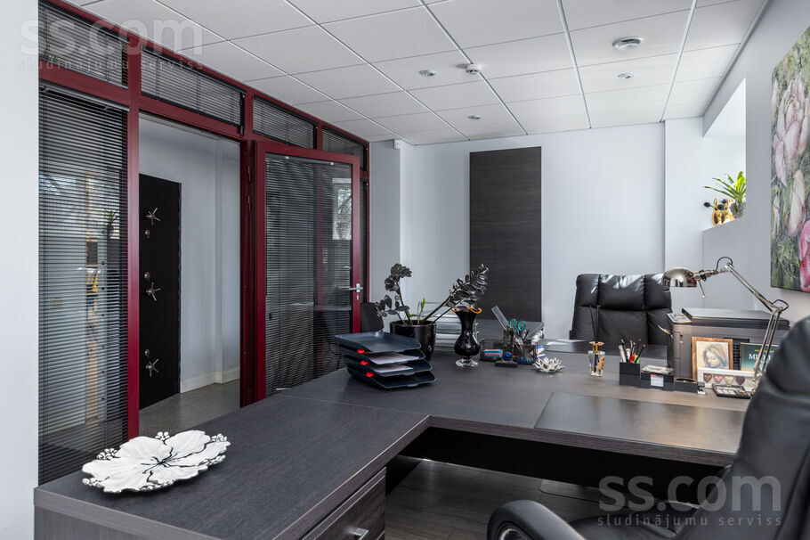 Sadovņikova 21, Rīga — birojs