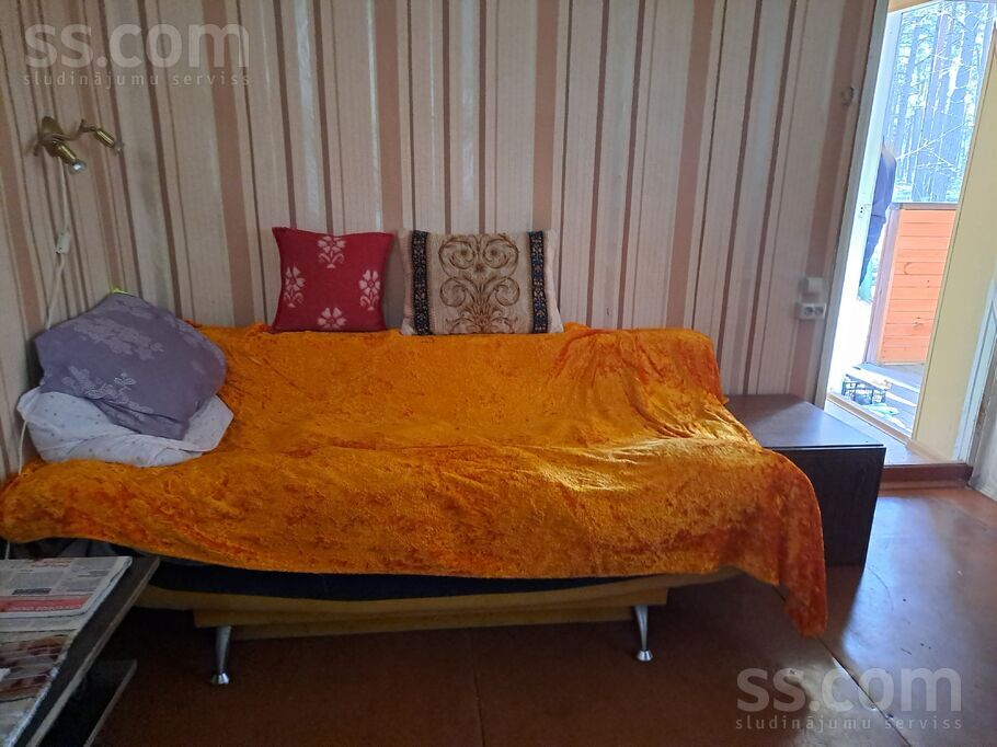 Dzirnezera Era 72, Gauja, Rīgas rajons, Carnikavas nov. — maja