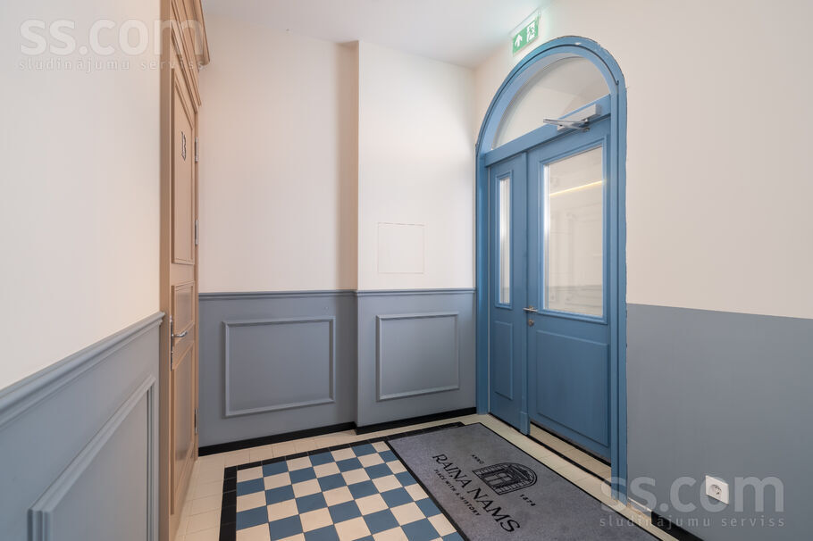 Raiņa bulv. 27, Rīga — dzivoklis