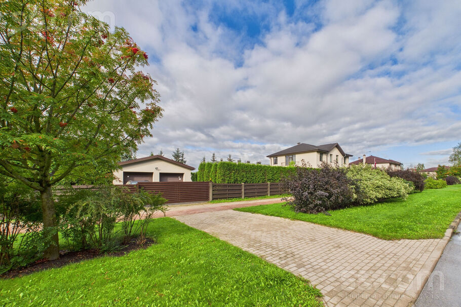 Budeskalnu 51, Rīgas rajons, Salaspils — maja