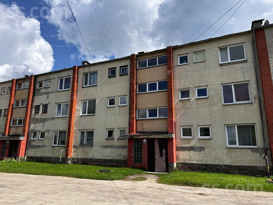 Skolas 10, Cēsis un raj., Līgatne — dzivoklis