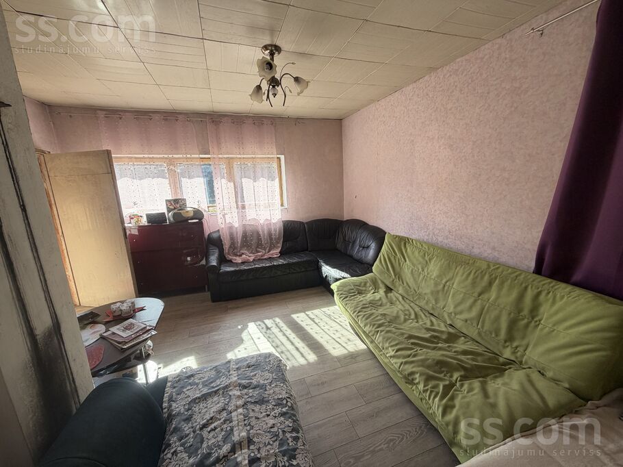 Auseņu iela 1, Gaisma, Rīgas rajons, Saulkrastu l. t. — maja