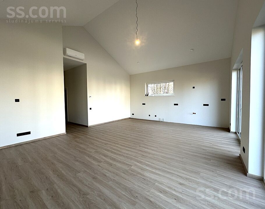 Ūdensrožu, Sunīši, Rīgas rajons, Garkalnes nov. — maja