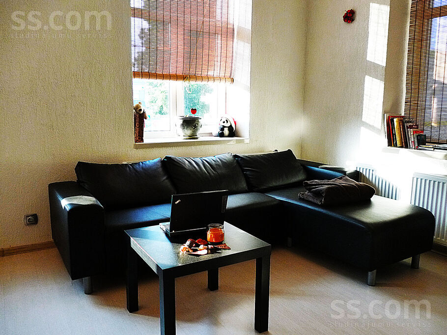 Saknu 16/18, Daugavpils un raj., Daugavpils — dzivoklis