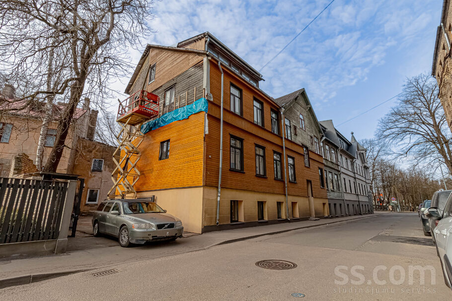 Zeļļu 13, Rīga — dzivoklis