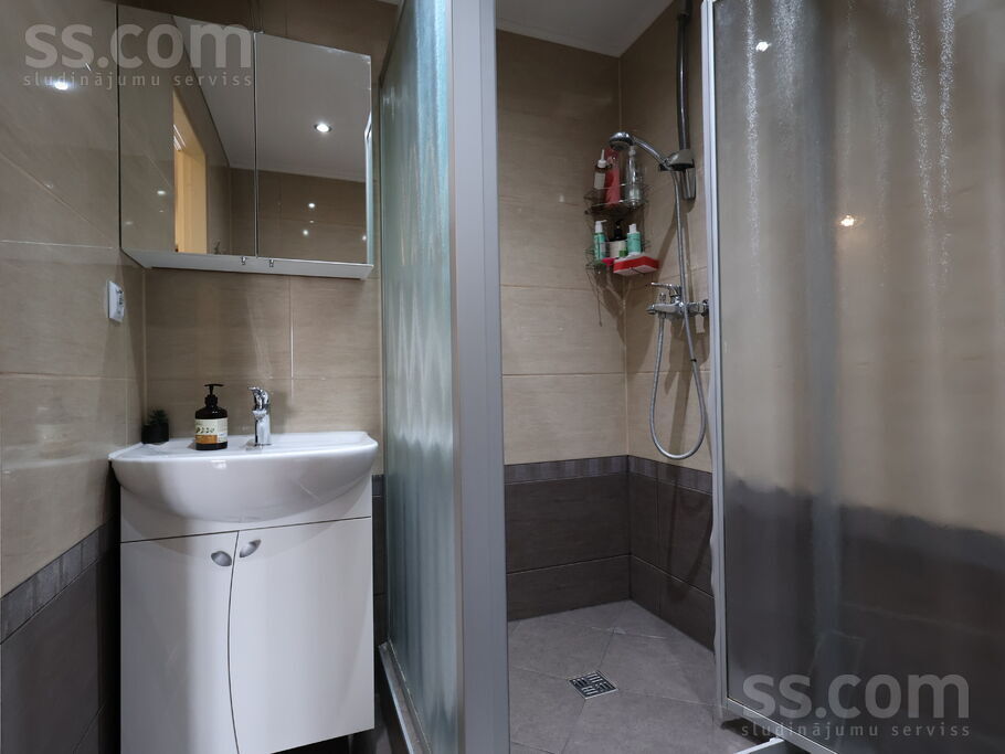 Oskara Kalpaka 99, Liepāja un raj., Liepāja — dzivoklis