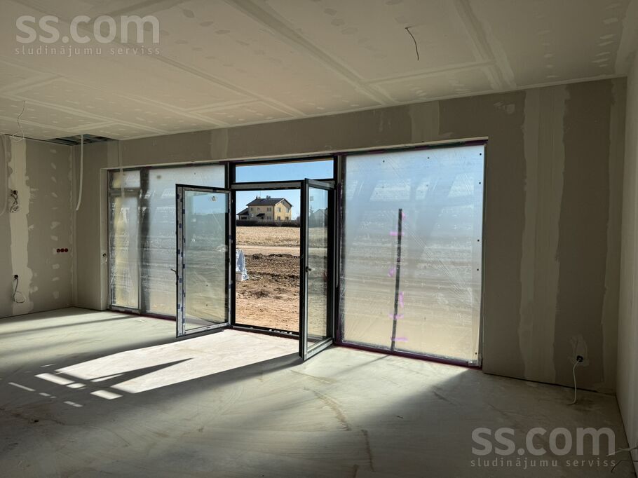 Okeāna 4, Katlakalns, Rīgas rajons, Ķekavas pag. — maja