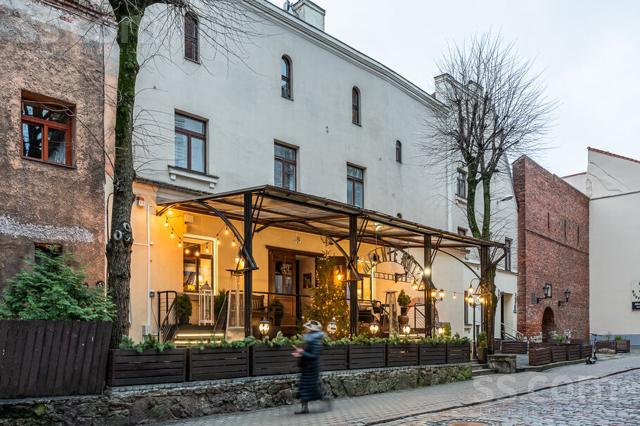 Jāņa sēta 1, Rīga — maja