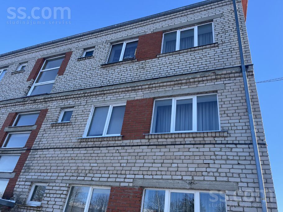 Alejas 21, Kocēni, Valmiera un raj., Kocēnu pag. — dzivoklis