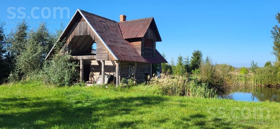 Dzintarkalni 1, Balvi un raj., Balvi — maja