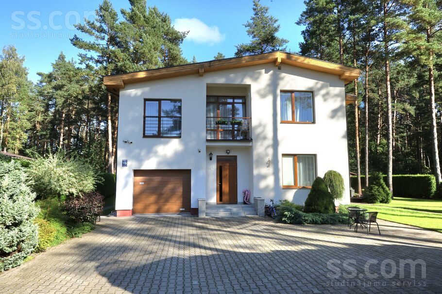 Alejas 15, Mežāres, Rīgas rajons, Babītes pag. — maja