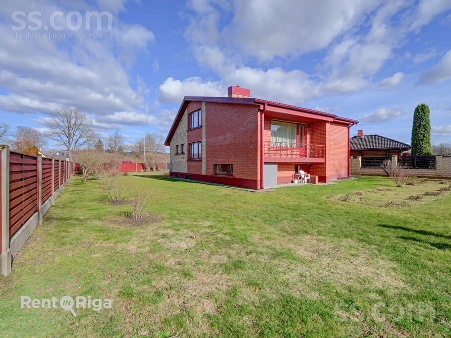 Daugavpils, Ogre un raj., Ogre — maja