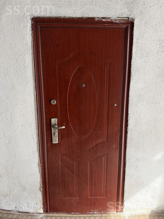 Matera 64, Jelgava un raj., Jelgava — dzivoklis